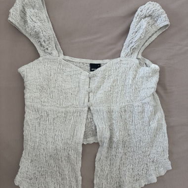 top gina tricot
