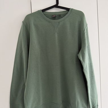 Grünes Sweatshirt Pullover