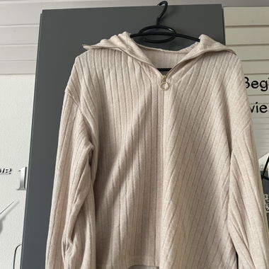 Dünner Pullover