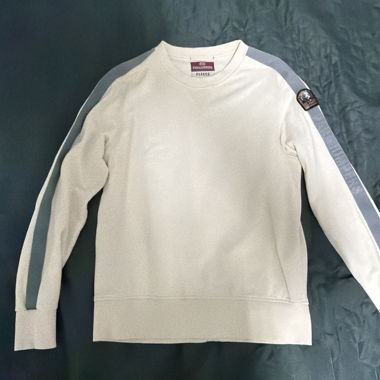 Pull Parajumpers