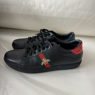 Black Sneakers