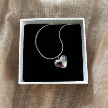 Collana in argento con ciondolo a cuore, regalo ideale