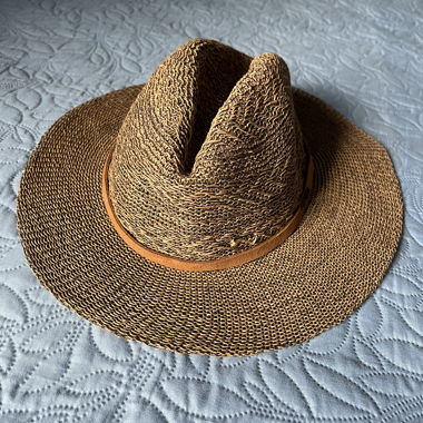Beau chapeau d'été Roxy