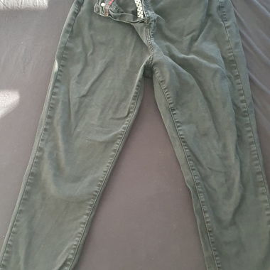 Skinny jeans