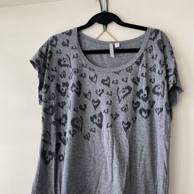 orb. Leo T-Shirt