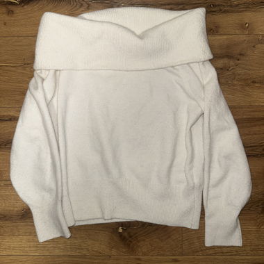 Maglione in maglia bianco con cappuccio