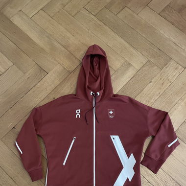 On Trainerjacke