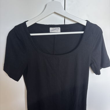 Black Short-Sleeve Top