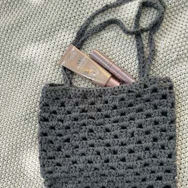 Borsa Shopper in Tessuto all’Uncinetto Fatta a Mano