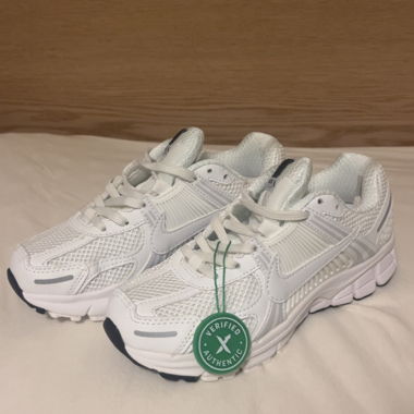 vomero 5 blanche 
