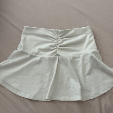 H&M White Skirt