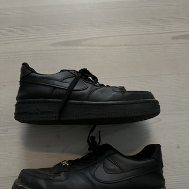 Nike Air Force 1 Black