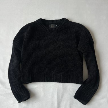 Black sweater