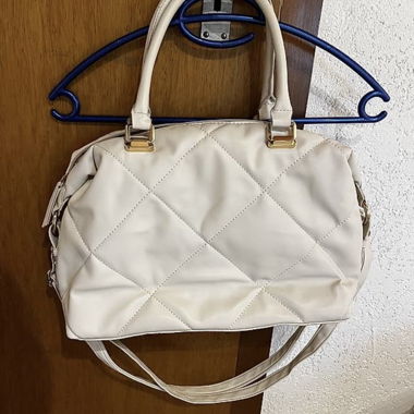 Quilted white Handbag/ Handtasche