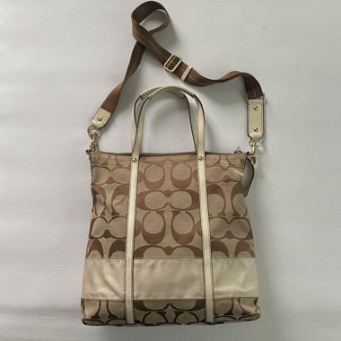 Coach crossbody bag