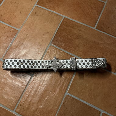 Lukamachain White studded belt with rhinestones