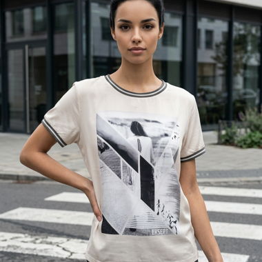 Beiges Grafik-T-Shirt