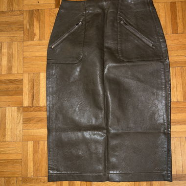 Jupe en cuir noire