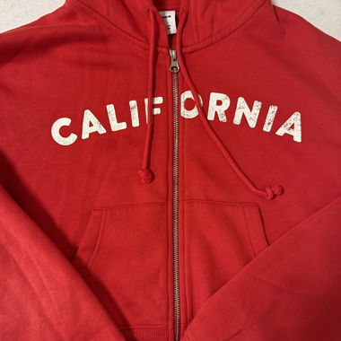 Hoodie California rouge (légèrement raccourci)
