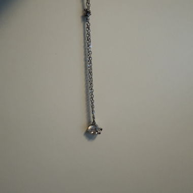 Silver-colored Swarovski knotted necklace