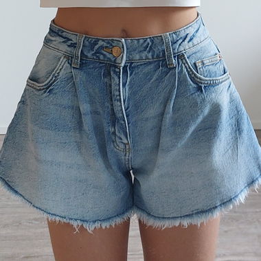 Jeans-Short mit Rock-Effekt