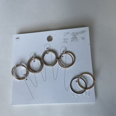 gold ring set