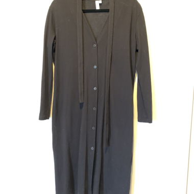 Robe en cardigan en tricot noir
