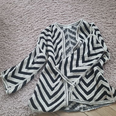 Pretty Knit Cardigan in Kimono Style