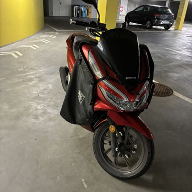 Scooter Honda PCX periziato