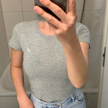 Grey Hollister T-Shirt