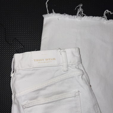 Weiße Damenjeans