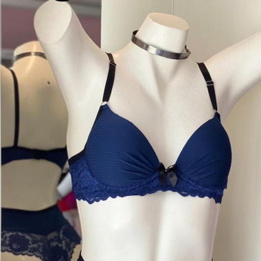 Lingerie 10-07 - Élégance et Confort _ taille M Tu