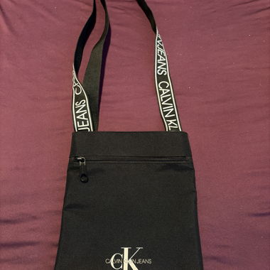 Grand sac bandoulière Calvin Klein