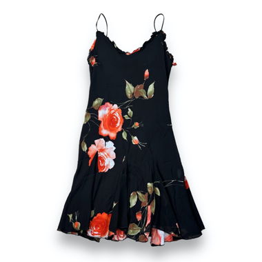 Robe à fleurs avec bretelles