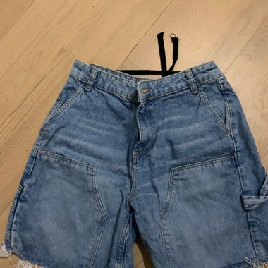 Short di jeans con grandi tasche