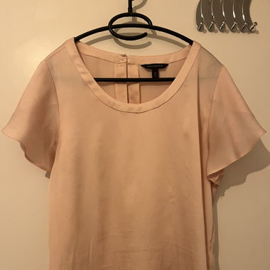 Elegant Top Banana Republic
