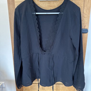 black blouse