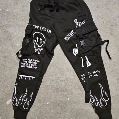 Pantaloni neri a fantasia