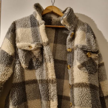 Kuschlige Herbst/Winter Jacke