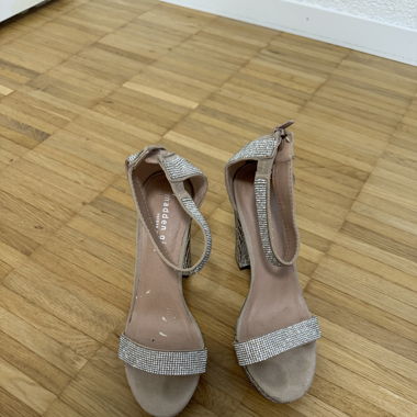 Madden Girl Sirene-R, Strass