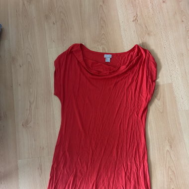 Rot kleid