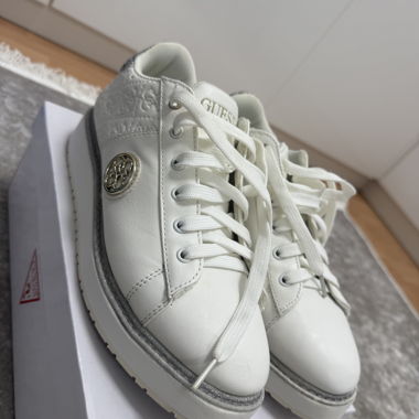 Sneakers Guess - Grösse 40