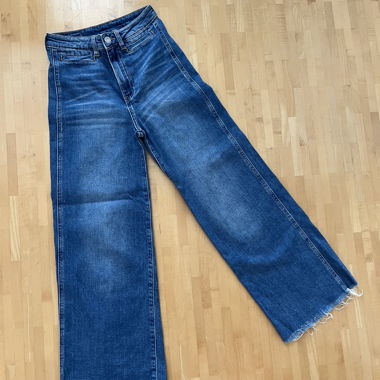Jeans flared