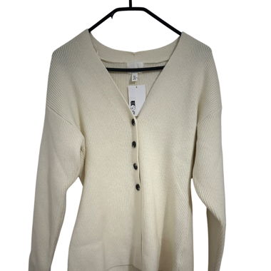 taillierter beiger Cardigan