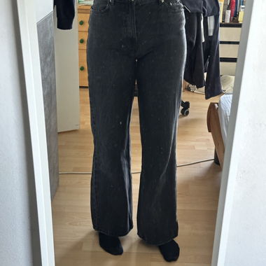 Jeans noirs à jambes larges