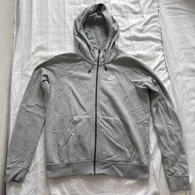 Nike Hoodie mit Reissverschluss grau