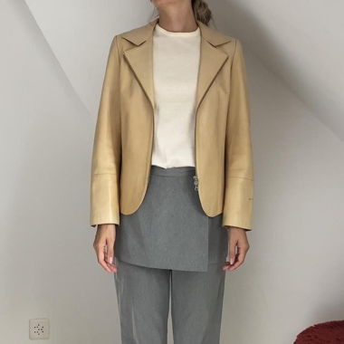 Veste en cuir vintage beige