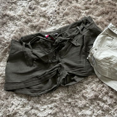 2 shorts en toile
