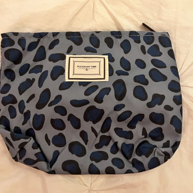 necessaire 