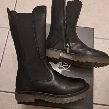 Schwarze Stiefel 